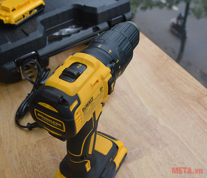 Máy khoan động lực pin Dewalt DCD778D2