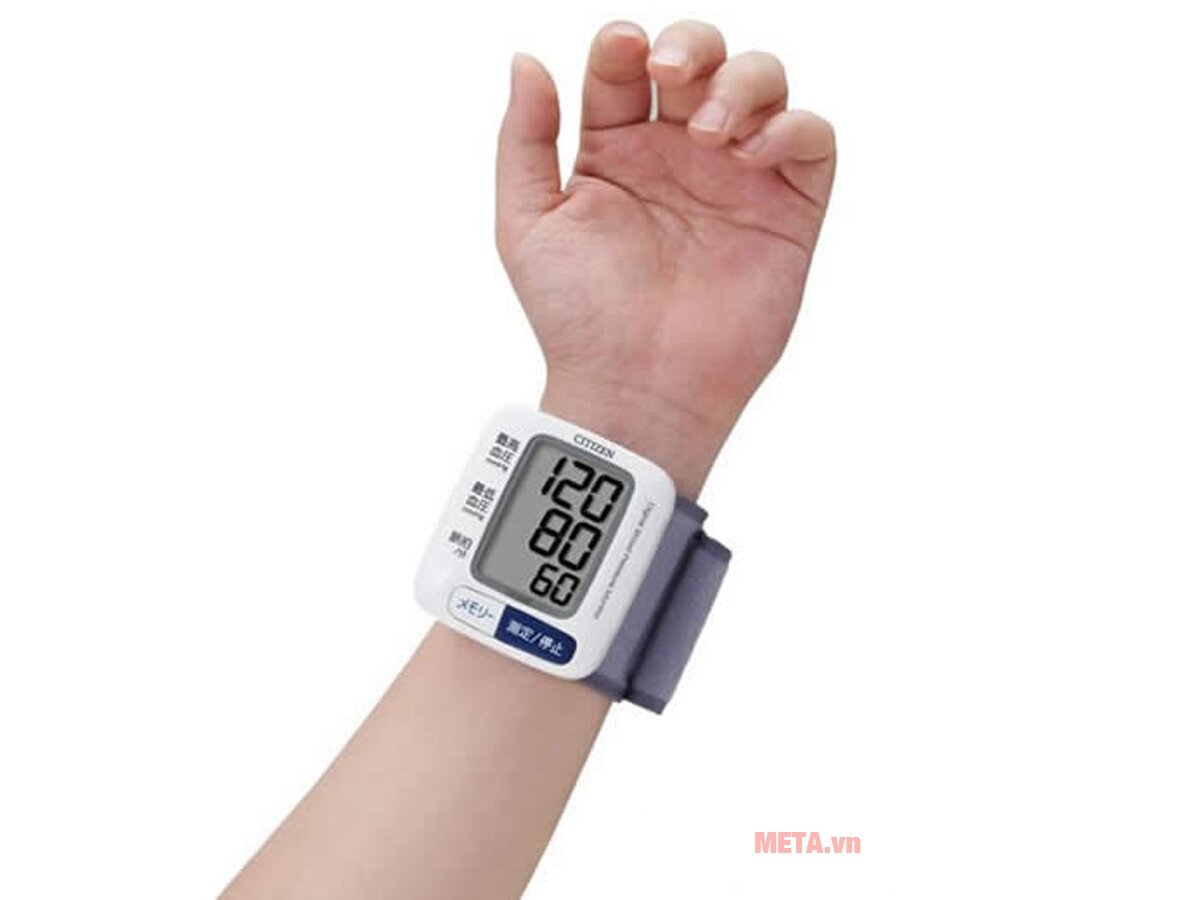 Máy đo huyết áp điện tử tự động CH-650