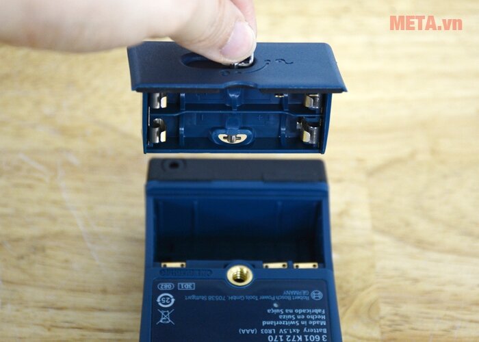 Máy đo khoảng cách laser Bosch GLM 250 VF