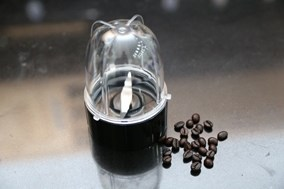 Máy xay ép SUNHOUSE SHD5323 Máy xay ép SUNHOUSE SHD5323