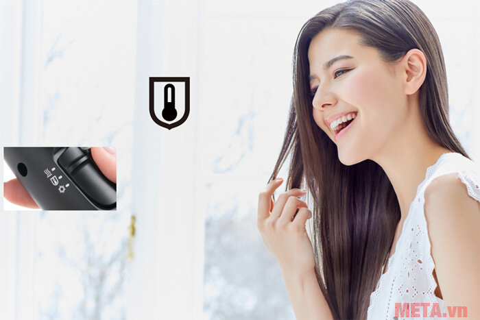 Máy sấy tóc Panasonic EH-NE81-K645 2500W Máy sấy tóc Panasonic EH-NE81-K645 2500W