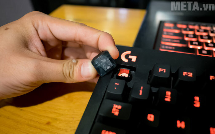 Bàn phím game Logitech G213 Prodigy