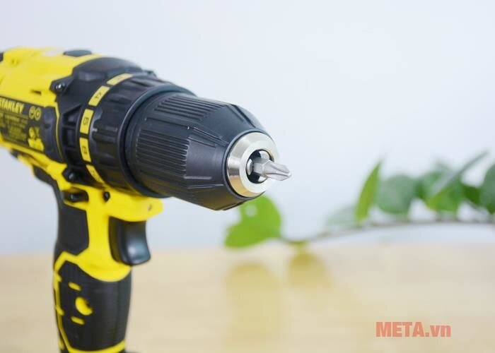 Máy khoan pin Stanley SCD 20C2 12mm - 18V