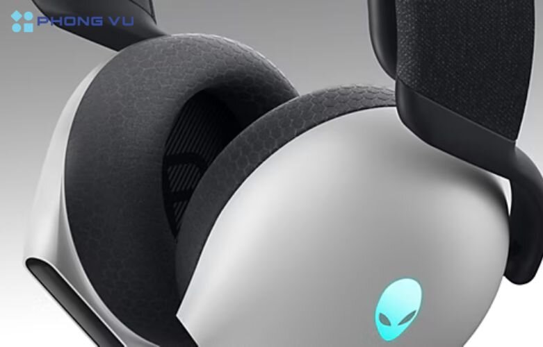 Người dùng sẽ không còn bị phân tâm bởi những tiếng ồn bên ngoài, từ đó tận hưởng trọn vẹn âm thanh chất lượng cao với Tai nghe gaming có khung choàng đầu Dell Alienware AW520H
