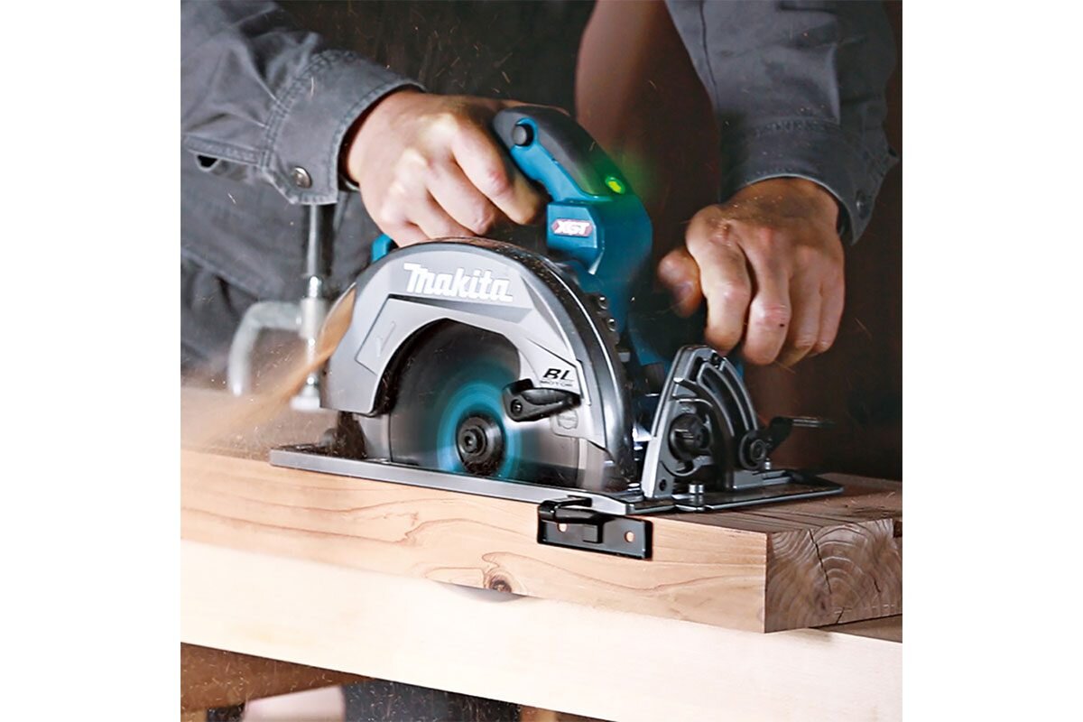 Máy cưa đĩa 190mm Pin 40V Makita HS003GM201