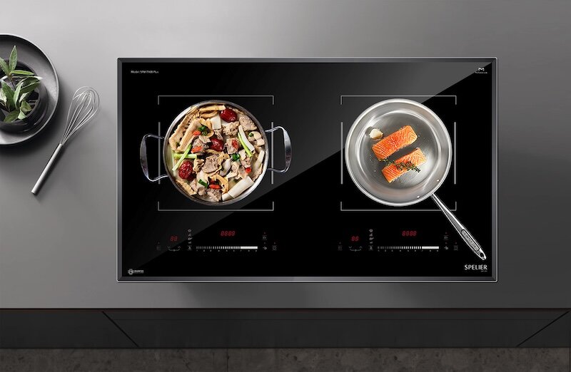 Bếp từ Spelier SPM-T90B Plus sở hữu thiết kế sang trọng với tông màu đen chủ đạo,