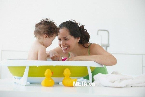 Đèn sưởi nhà tắm - Đèn sưởi hồng ngoại Hans 4 bóng (loại ốp âm) Đèn sưởi nhà tắm - Đèn sưởi hồng ngoại Hans 4 bóng (loại ốp âm)