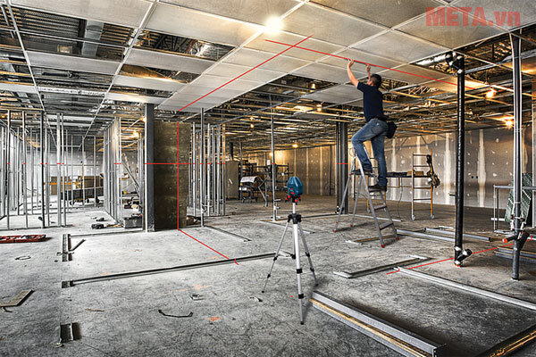 Máy cân mực 3 tia Laser Bosch GLL 3-15X