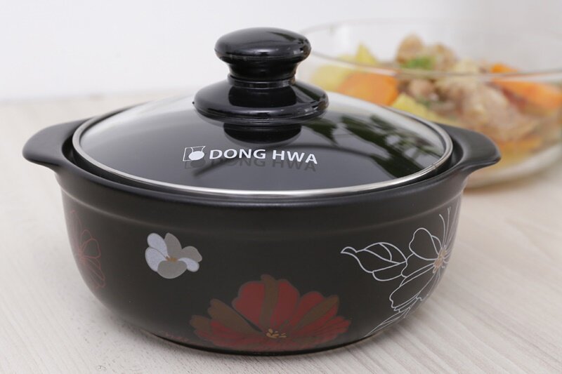 Nồi đất nắp kính hoa văn 1 lít Dong Hwa Tucbeghi GF702 Nồi đất nắp kính hoa văn 1 lít Dong Hwa Tucbeghi GF702