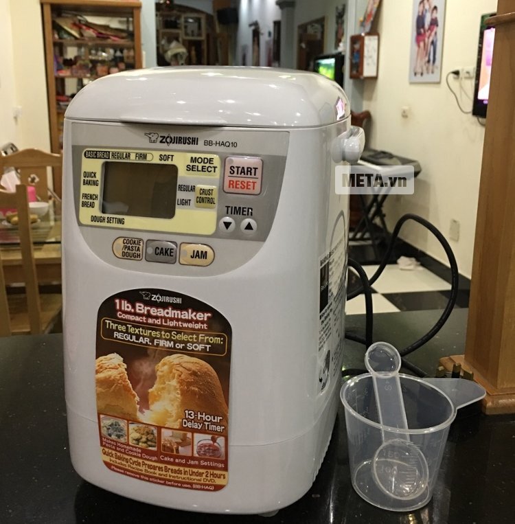 Máy làm bánh Zojirushi BB-HAQ10