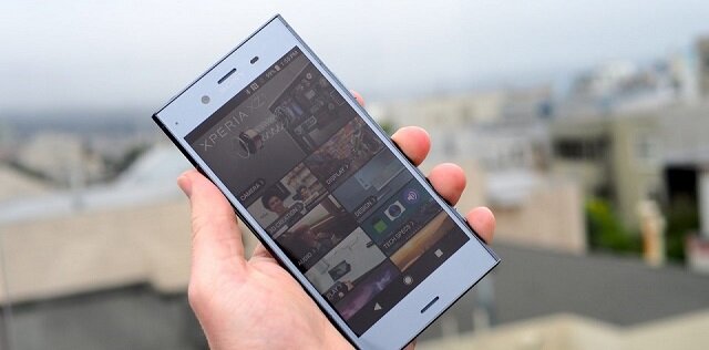 Điện thoại Sony Xperia XZ1