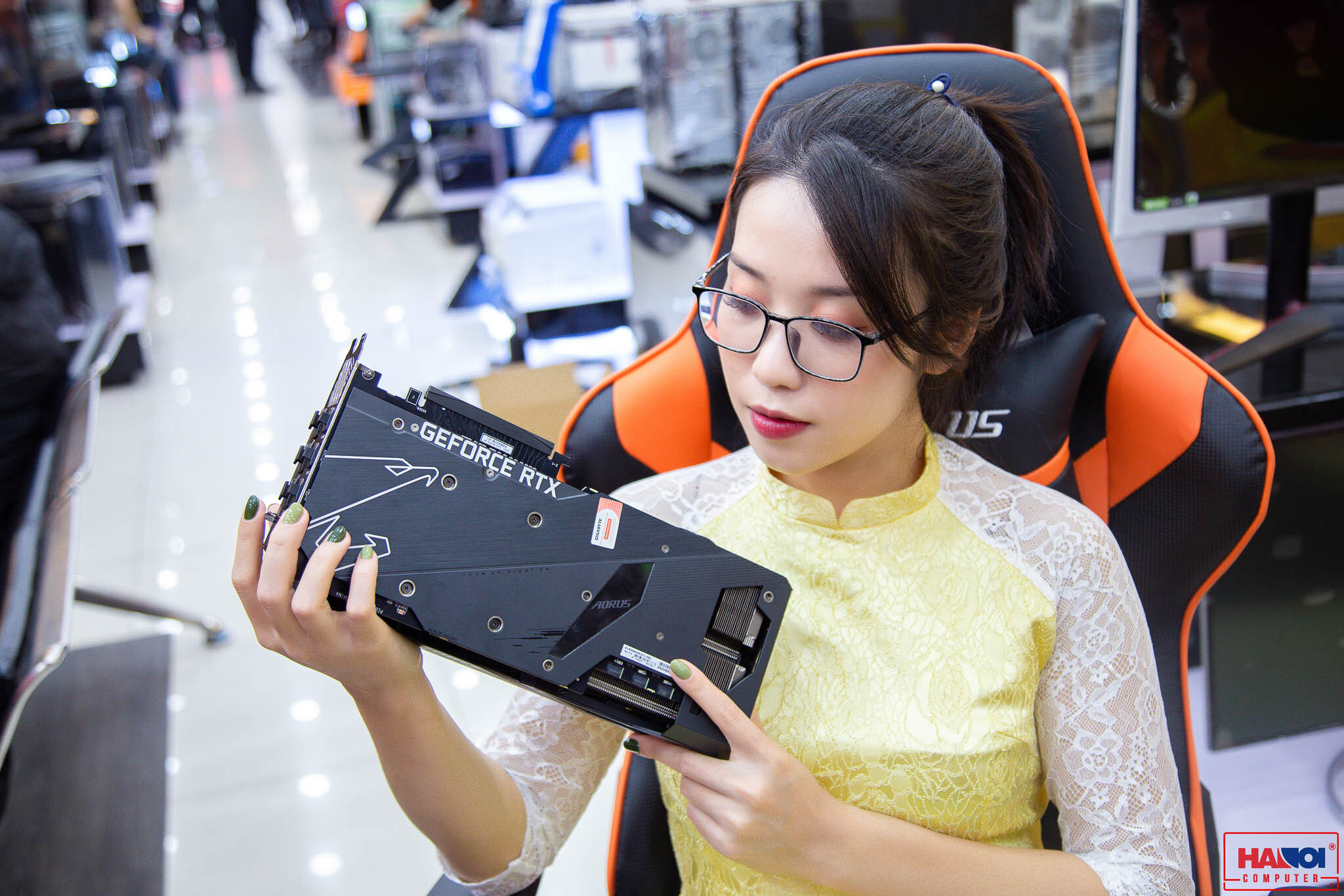 Card màn hình Gigabyte RTX 3080 AORUS XTREME-10GD V2