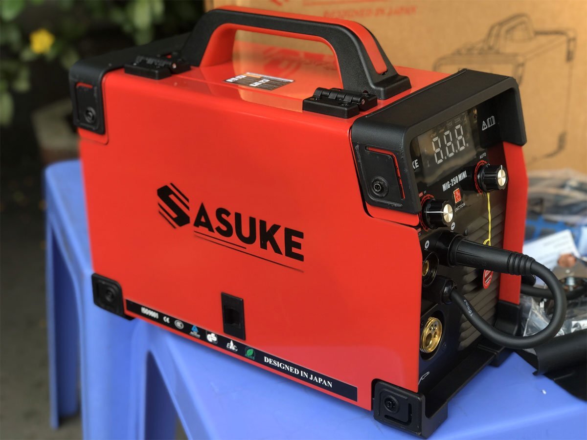 Vỏ máy bằng kim loại Máy hàn mig không dùng khí