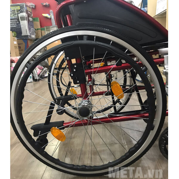 Xe lăn cao cấp Lucass X-600 Xe lăn cao cấp Lucass X-600