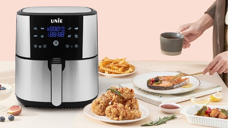 Nồi chiên không dầu Unie UE-800 sở hữu thiết kế trẻ trung