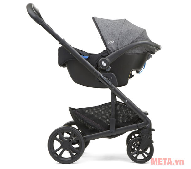 Ghế ngồi ô tô trẻ em Joie Gemm Chromium