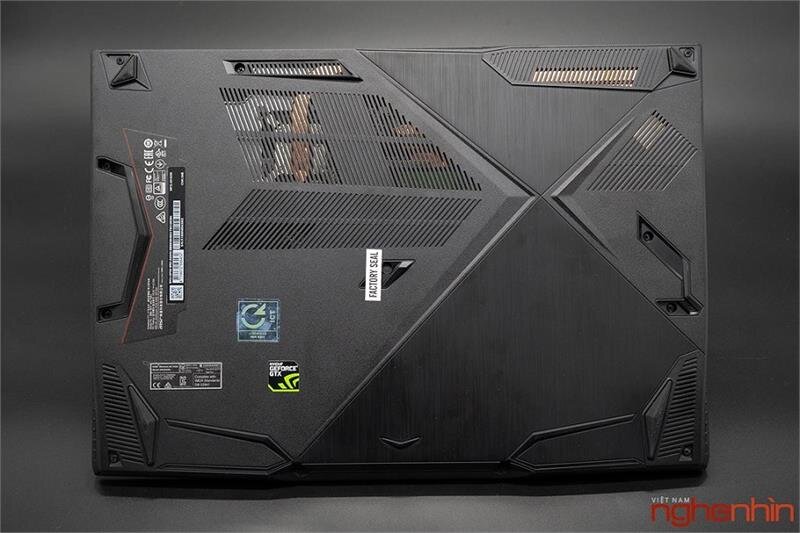 Laptop MSI GF63 9SC-071VN (VGA GeForce® GTX 1650 MAXQ,GDDR5 4GB, Win10)