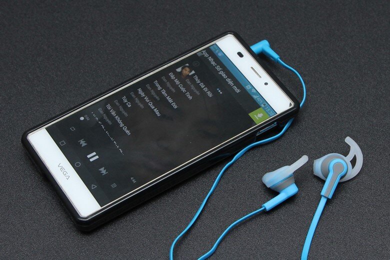 Tai nghe nhét trong Kanen S40