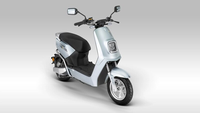 Xe máy điện Yadea E3