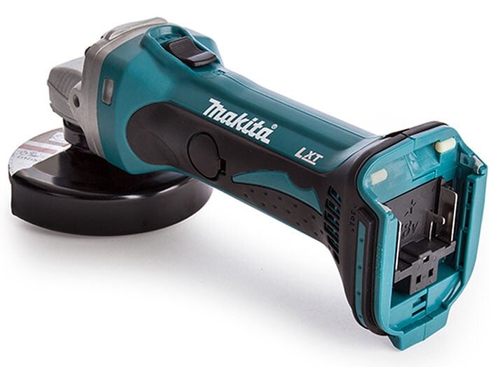 Makita DGA402Z