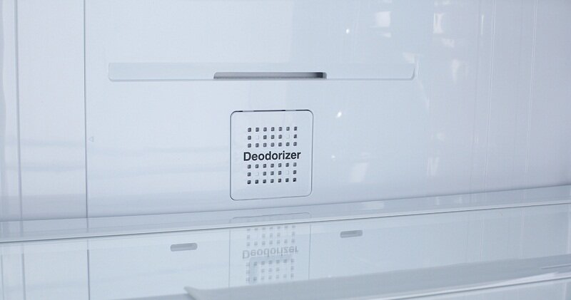 Tiêu diệt 99,99% vi khuẩn với bộ lọc Deodorizer Tiêu diệt 99,99% vi khuẩn với bộ lọc Deodorizer