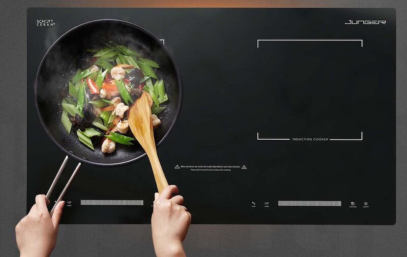 Bếp từ đôi Junger CEJ-200-II sở hữu thiết kế bề mặt phẳng rộng rãi