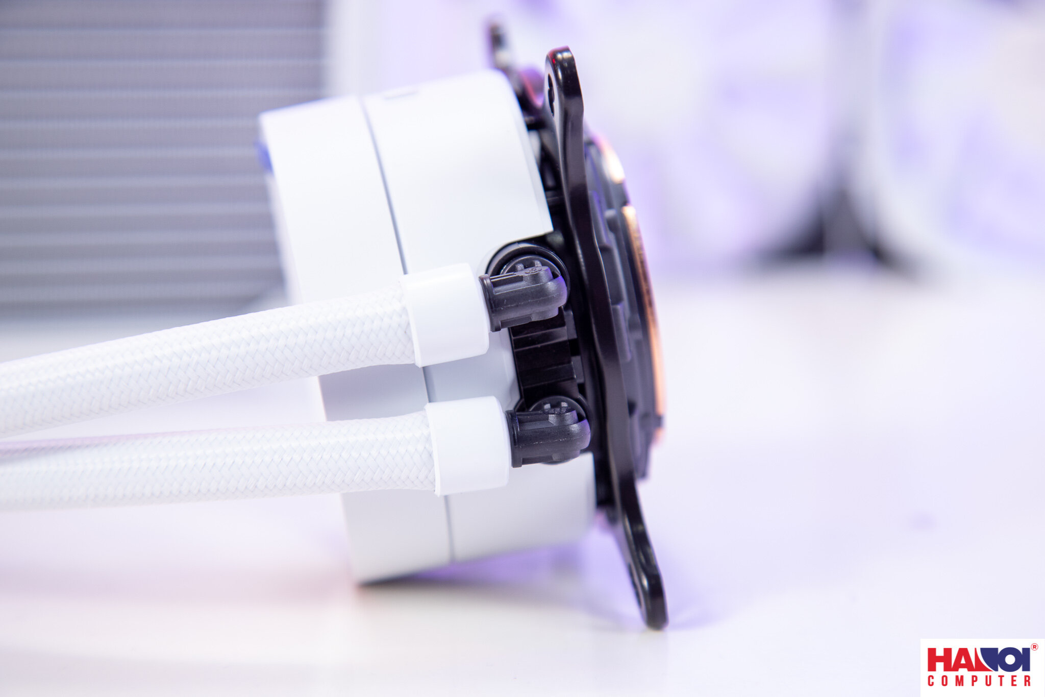 Tản nhiệt nước NZXT Kraken X53 RGB White - 240mm (RL-KRX53-RW)