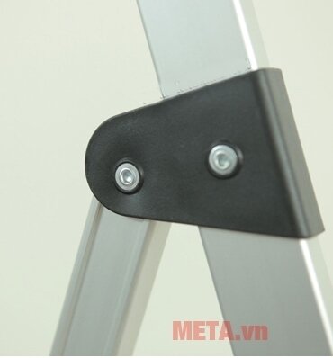 Thang nhôm ghế Hakachi HL-05R