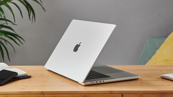 MacBook Pro 16 inch 2021