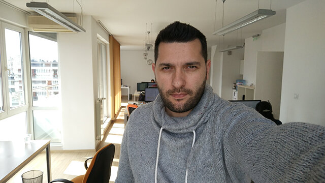 Điện thoại Xiaomi Mi 5