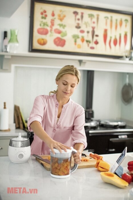 Máy hấp và xay thức ăn 4 trong 1 Avent 875.02