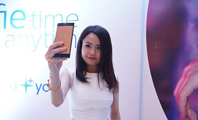 Điện thoại Philips S358