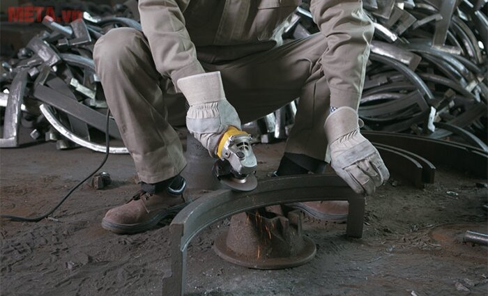 Máy mài góc Stanley STGS 6100 100mm - 680W