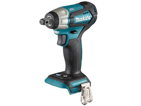 Máy siết bu lông dùng pin Makita DTW181Z được làm từ chất liệu bền chắc Máy siết bu lông dùng pin Makita DTW181Z
