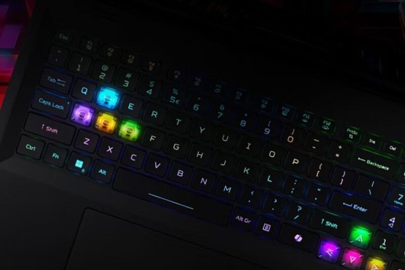 Acer Predator Helios 18 AI PH18-73-98AQ (6)