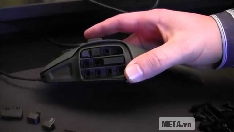 Chuột máy tính Roccat Nyth