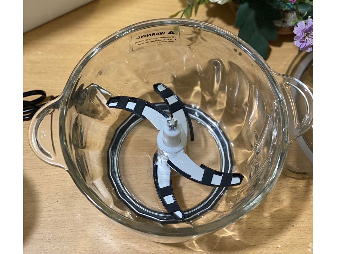 Máy xay thịt dùng lưỡi dao inox Máy xay thịt