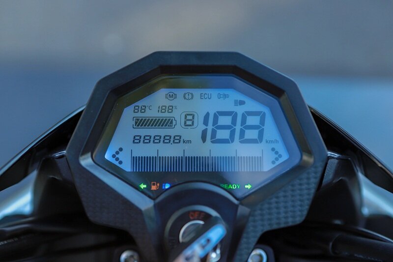 Xe máy điện Xmen Neo Yadea