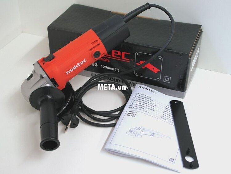 Máy mài góc Maktec MT963