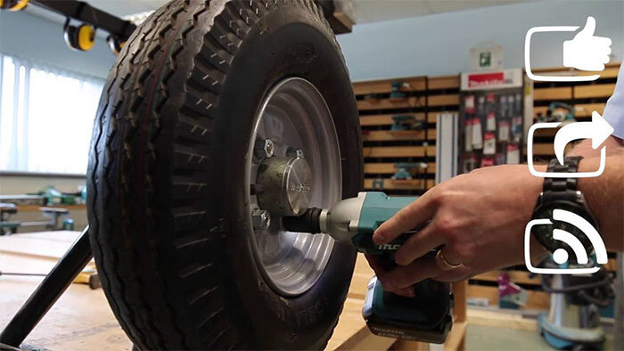 được trang bị pin được trang bị pin