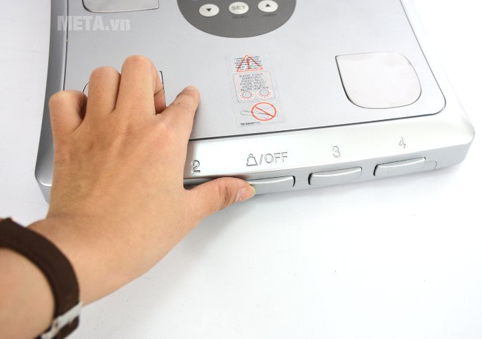 Cân sức khỏe và phân tích cơ thể BC-541