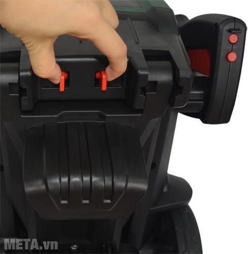 Máy phun xịt rửa áp lực cao Bosch Universal AQT 125