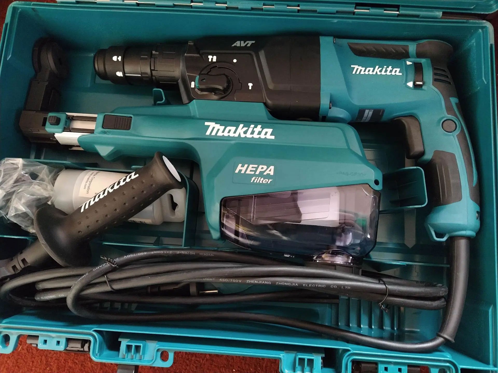 Máy khoan Makita HR2653T