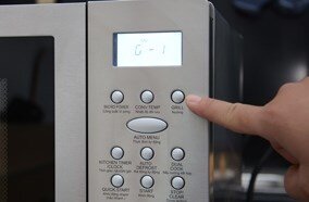 Lò vi sóng Sanyo EM-SL60C - 25 lít Lò vi sóng Sanyo EM-SL60C - 25 lít