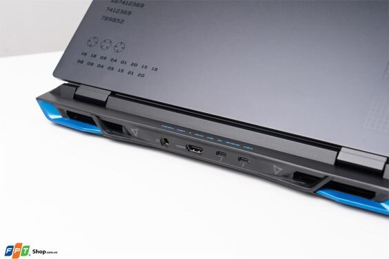 Acer Predator Helios Neo PHN16-71-7460 tản nhiệt hiệu quả