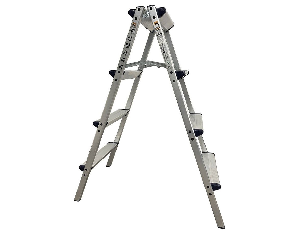 Thang nhôm Shinyang SY904 Thang nhôm Shinyang SY904