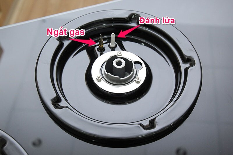 Bếp gas âm Sakura SG-368 Bếp gas âm Sakura SG-368