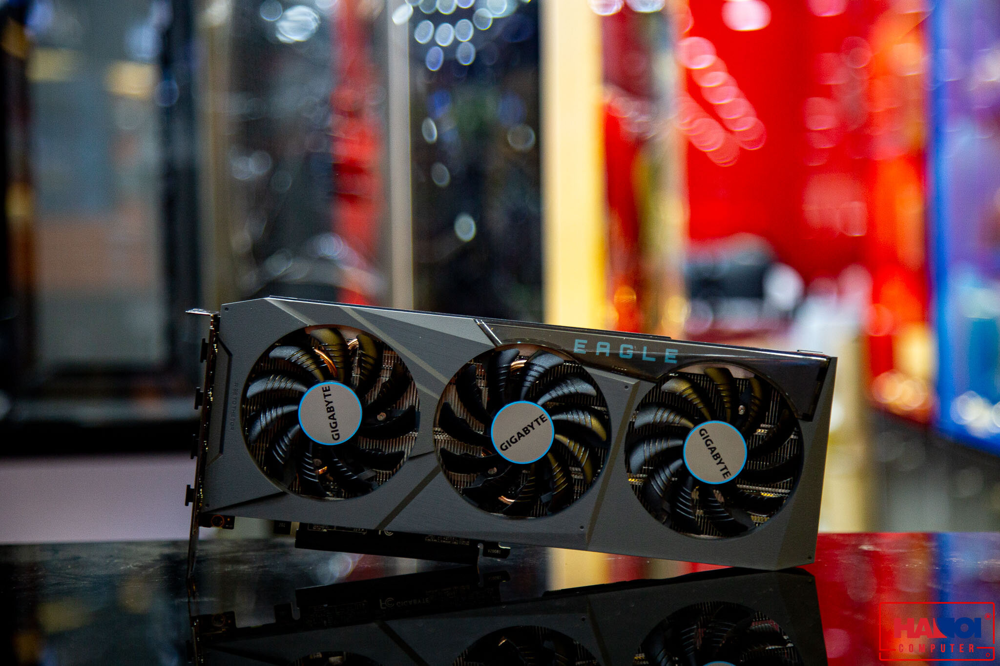 Card màn hình Gigabyte RTX 3070 EAGLE OC 8GD-V2