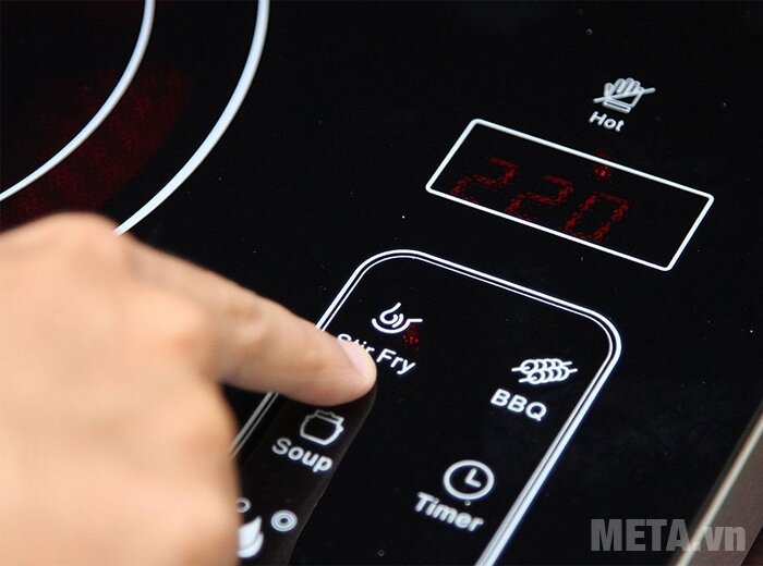 Bếp hồng ngoại Whirlpool ACT312S/BLV