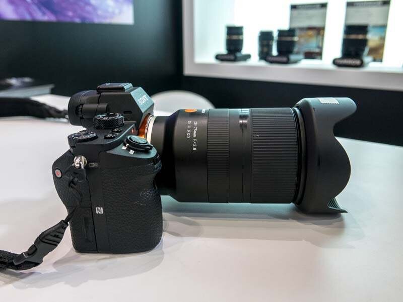 Ống kính Tamron 28-75mm F/2.8 Di III RXD cho Sony E